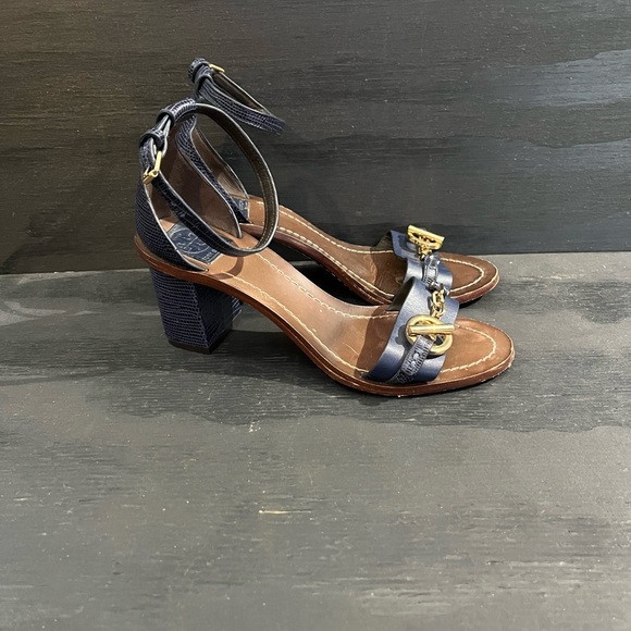 Tory Burch Navy Blue Leathe Heels Women’s Size 6 Gold Buckle Block Open Toe - Picture 1 of 7